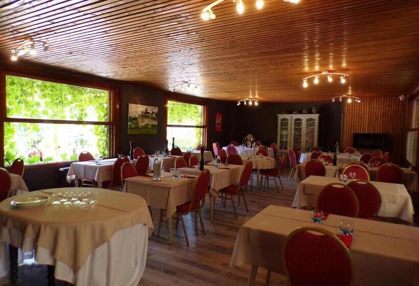 Пансион Domaine De Lacave