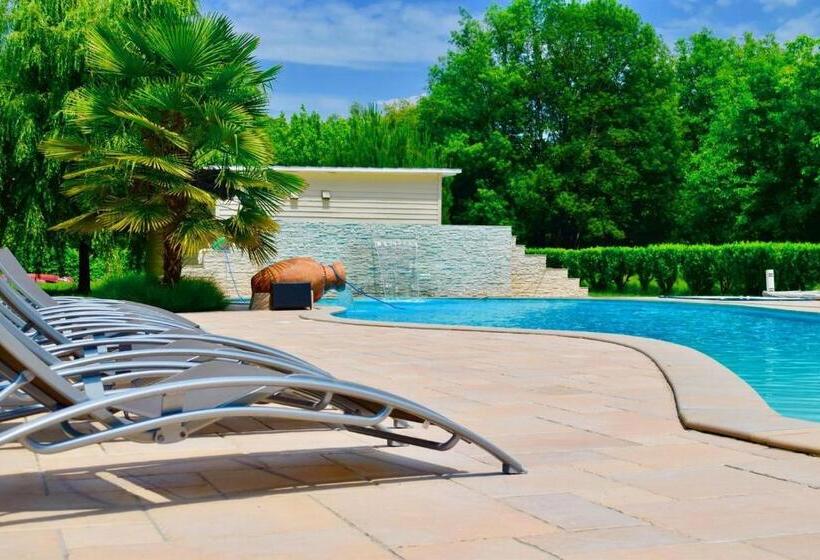 Пансион Domaine De Lacave