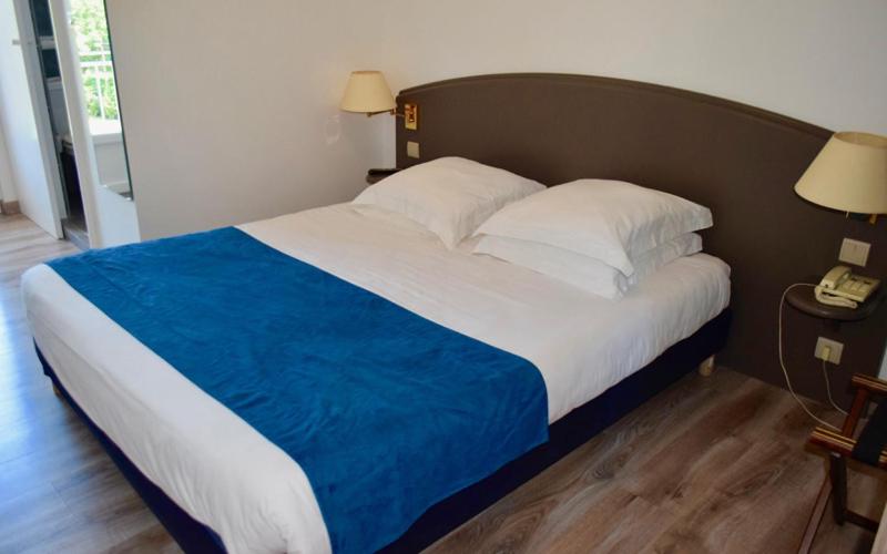 Пансион Domaine De Lacave