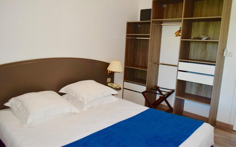 Пансион Domaine De Lacave