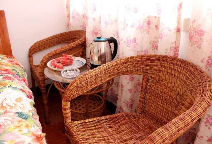 Пансион Great Wall Ninety Thousand Miles Inn