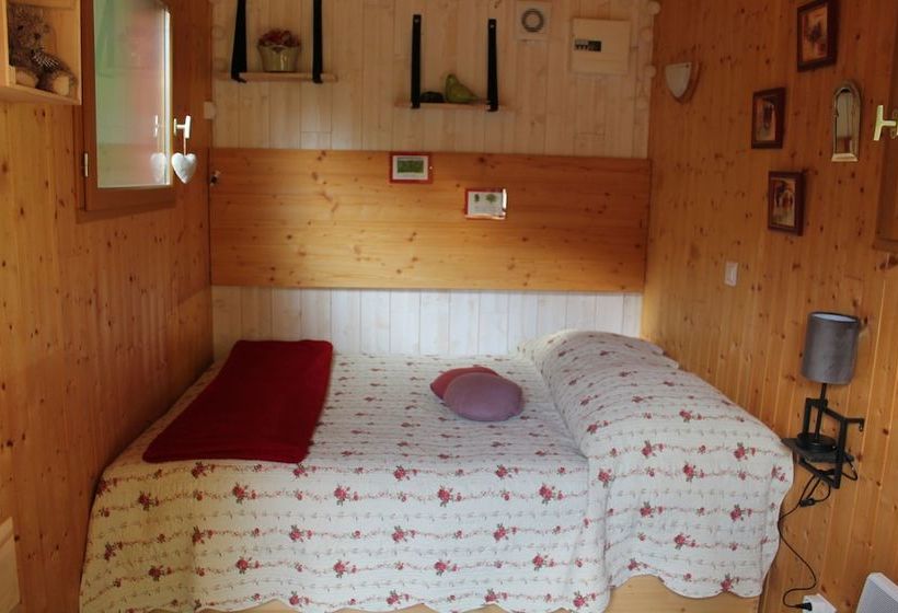 ペンション Les Bruyères De Gaschon