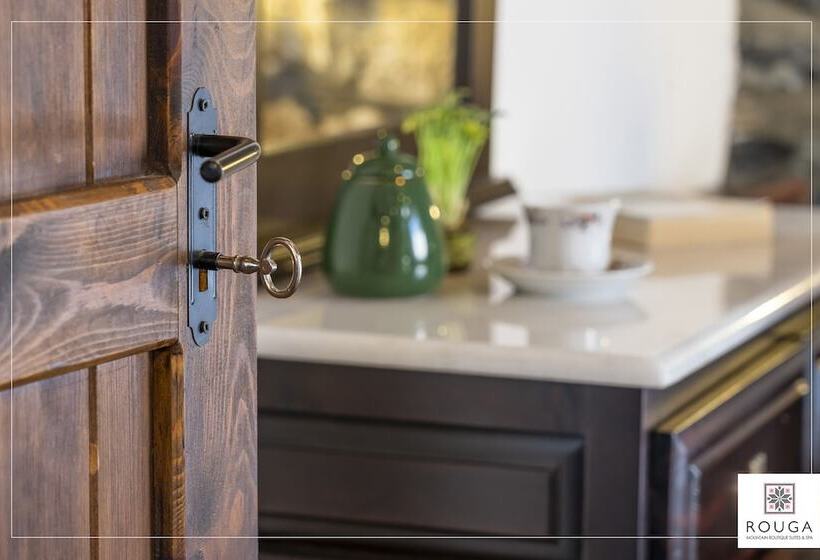 Пансион Rouga Mountain Boutique Suites & Spa