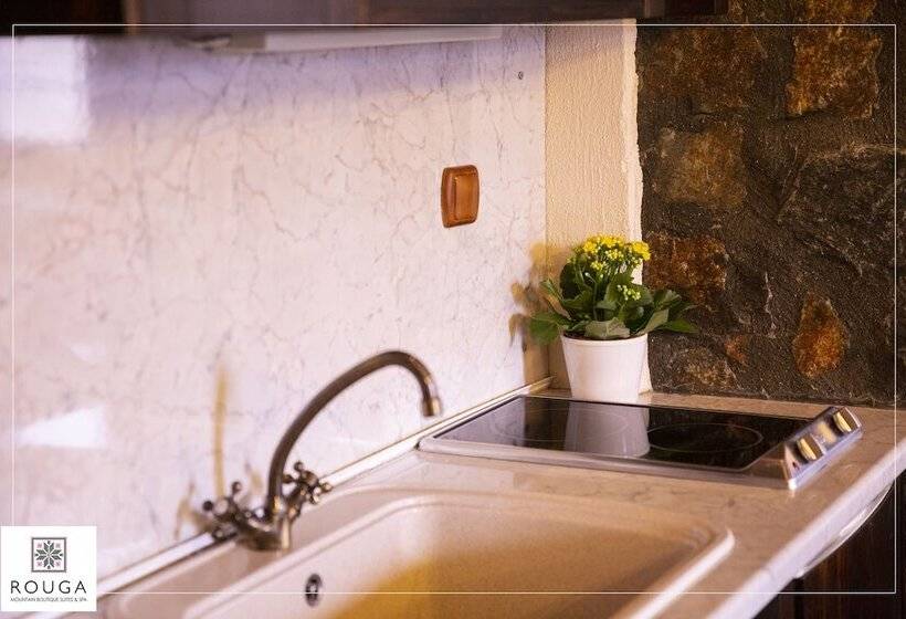 Пансион Rouga Mountain Boutique Suites & Spa