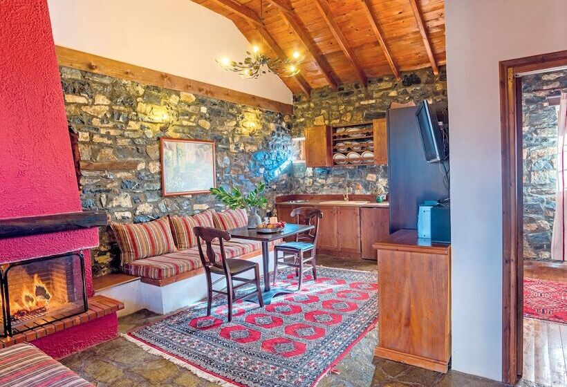 Пансион Rouga Mountain Boutique Suites & Spa