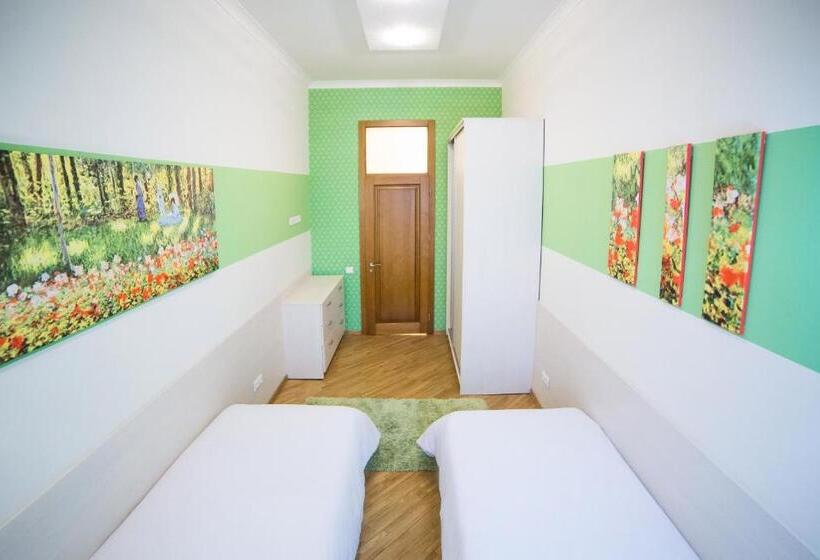 Apart Hotel On Rynok Square