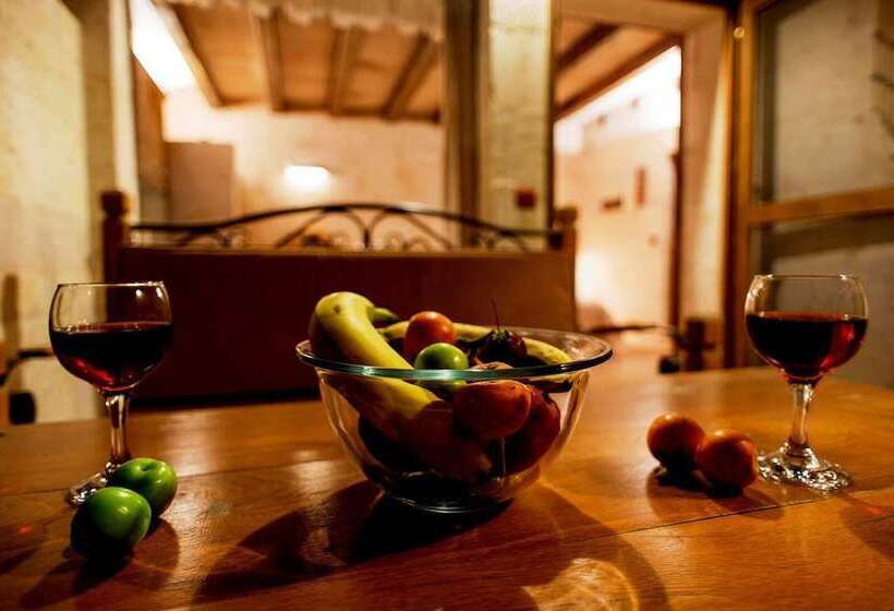 Avanos Evi