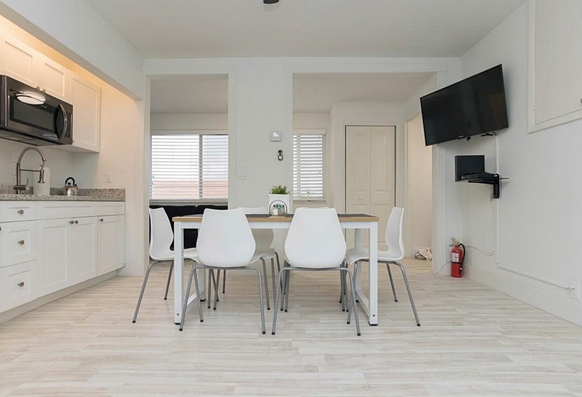 Costa Este Beach Vacation