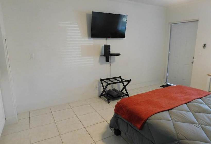 Costa Este Beach Vacation