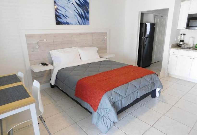 Costa Este Beach Vacation