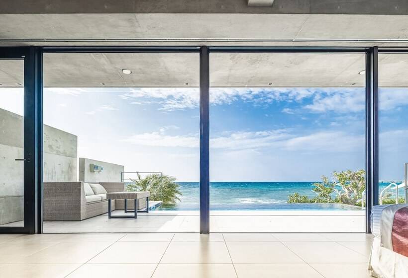 D's Grow Resort Infinity Pool Villa