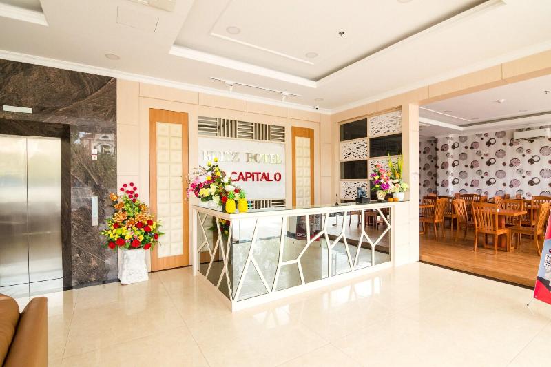 Blitz Hotel Batam Centre