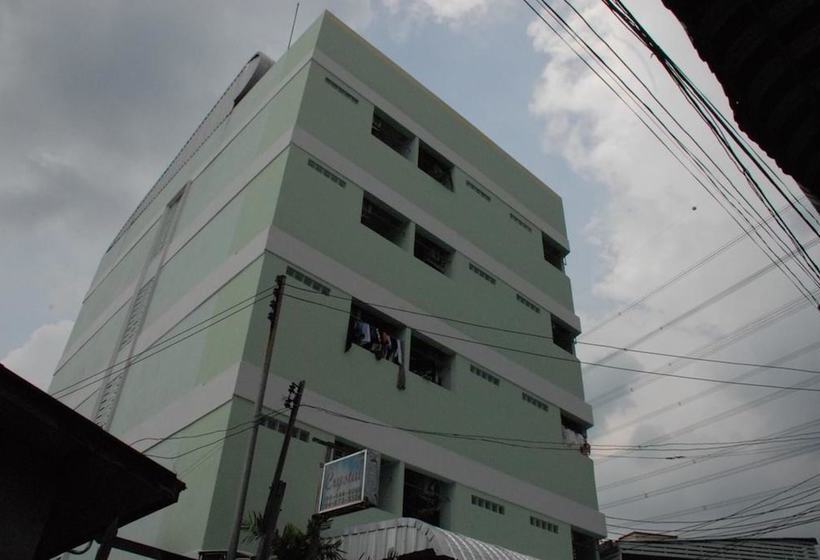 酒店 The Crystal Apartment