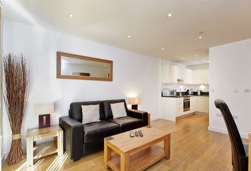 Lexington Apartments By Esa