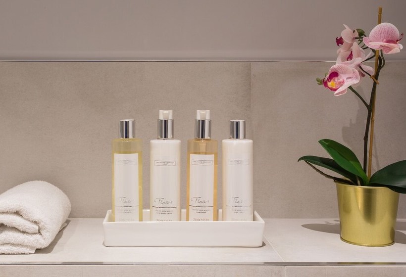 Lexington Apartments By Esa