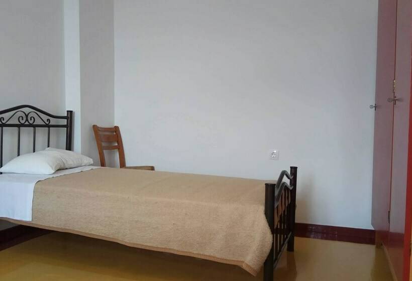 פנסיון Arhontiko Sitia