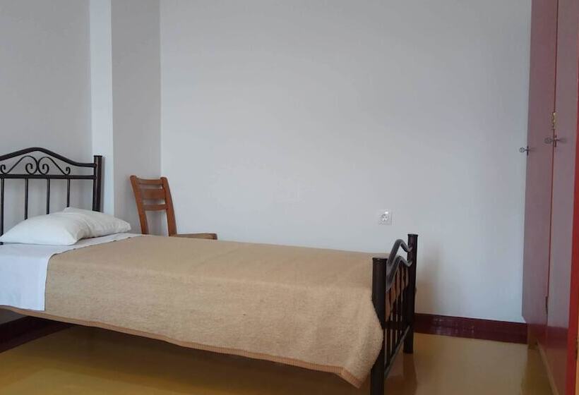 פנסיון Arhontiko Sitia