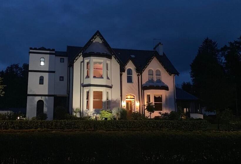 بنسيون Ashburn House