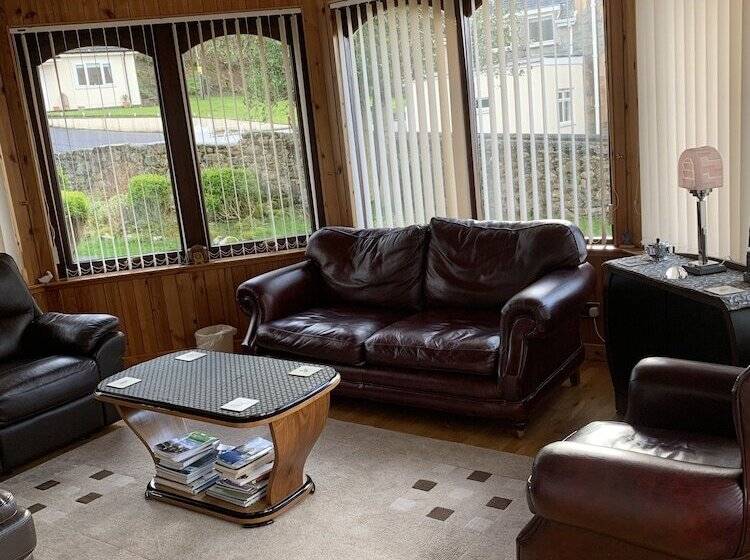 بنسيون Ashburn House