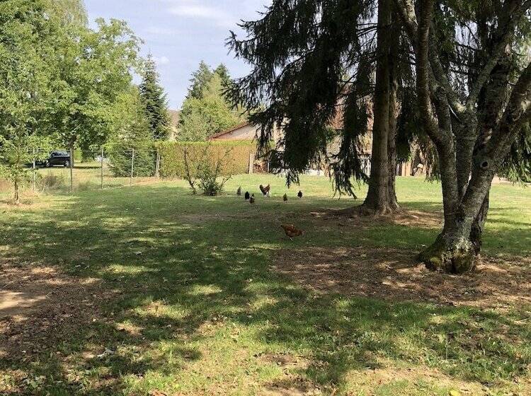 بنسيون Au Coq Des Bois