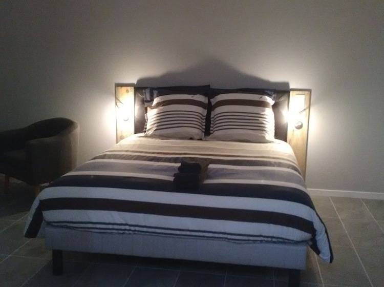 膳宿费 Au Pied Du Lariat