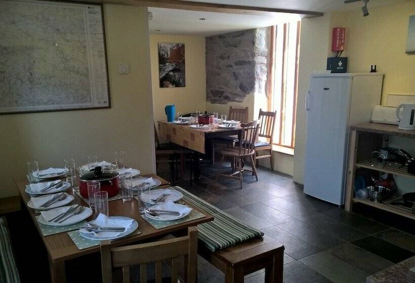 بنسيون Blindwell Farm