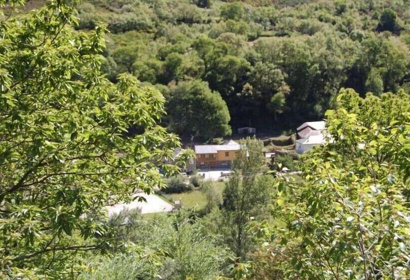 بنسيون Casabuela