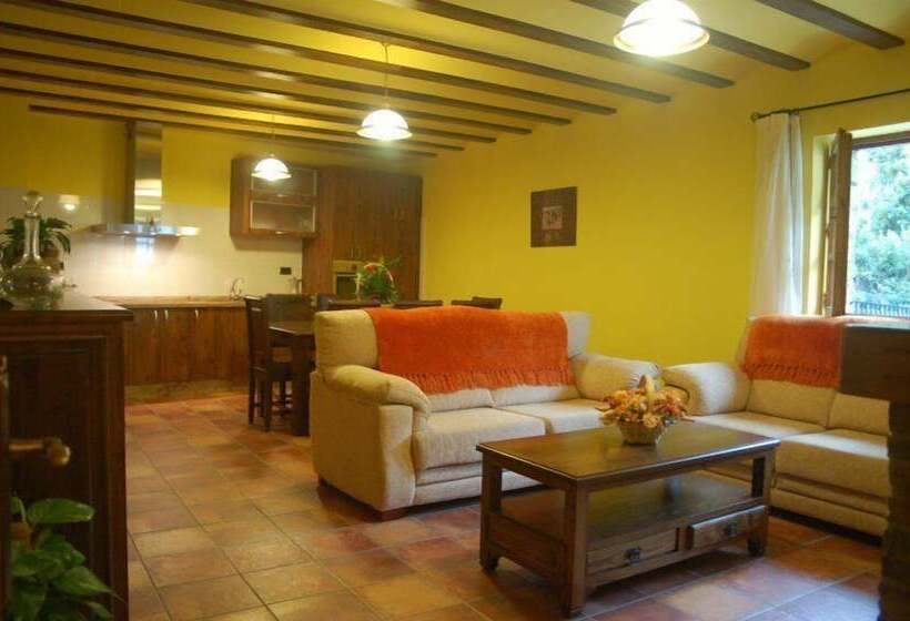 بنسيون Casabuela