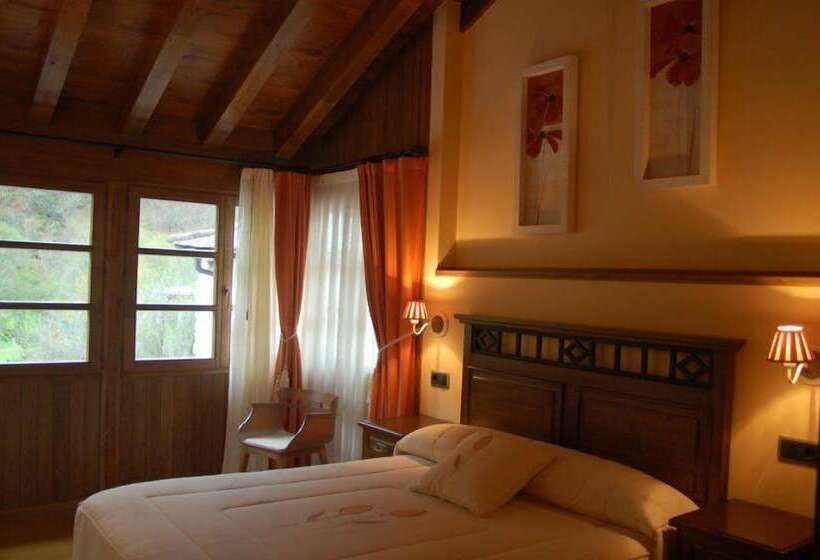 بنسيون Casabuela