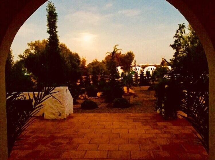 ペンション Domaine El Manar