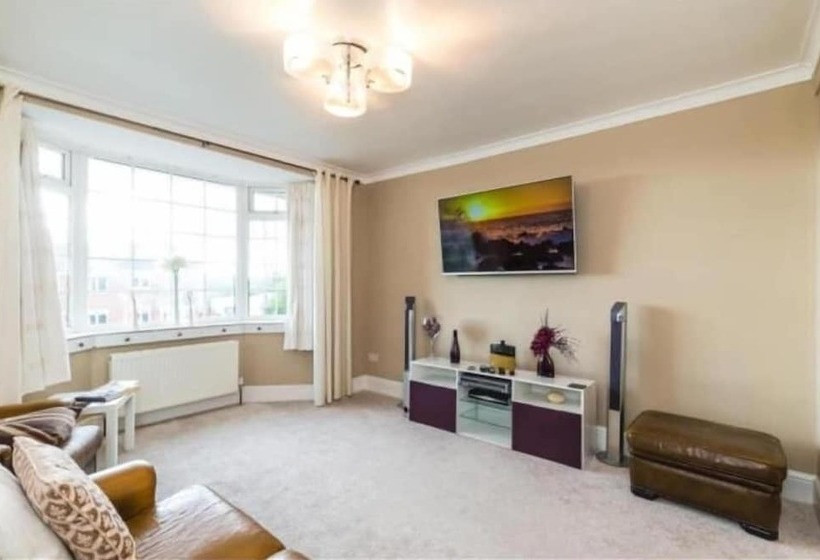 פנסיון Higherlands