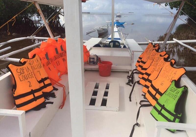 پانسیون John Verhel Homes