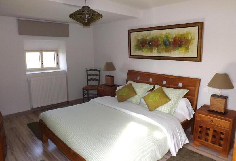 Пансион Le Mas Des Sorcières Maison D Hôtes