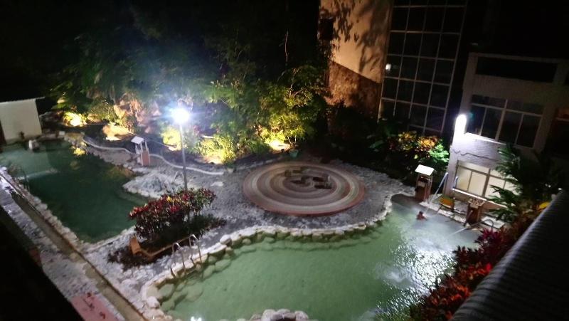 פנסיון Lei Zhiben Hot Spring