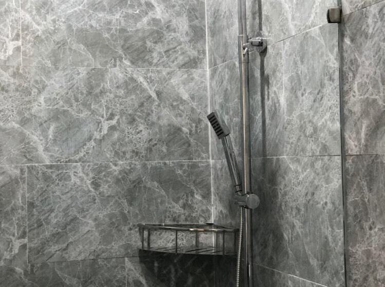 پانسیون Little Boss Homestay