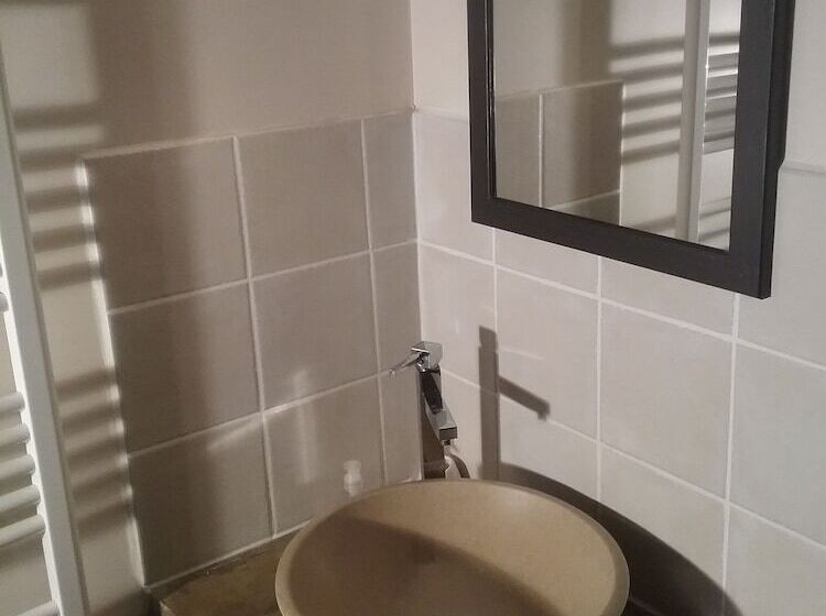 بنسيون Mas Tolosan