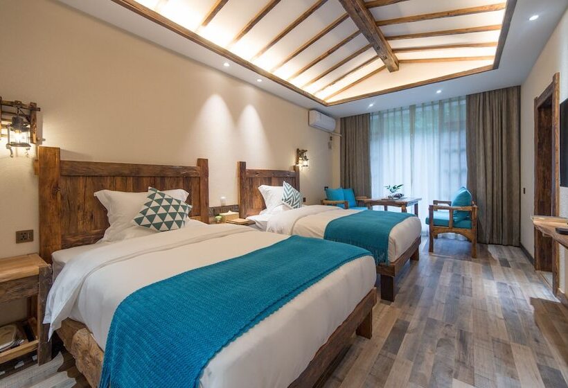 بنسيون Puer Xiangtu Story Manor