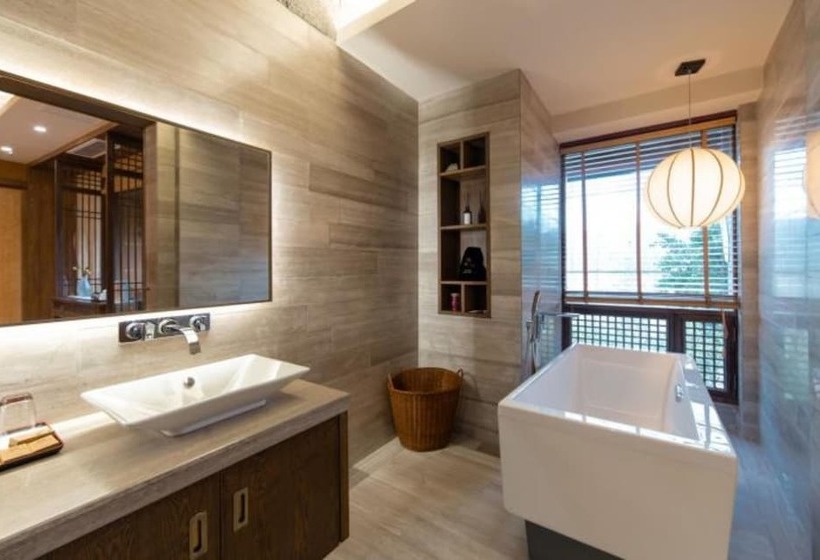 膳宿费 Qiansu Ban Jiang Xia Boutique Inn