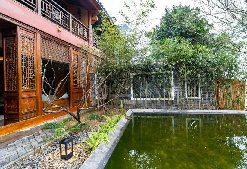 膳宿费 Qiansu Ban Jiang Xia Boutique Inn