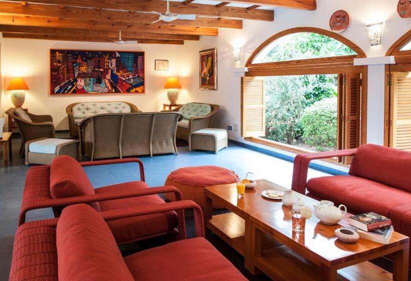 ペンション Sa Legitima