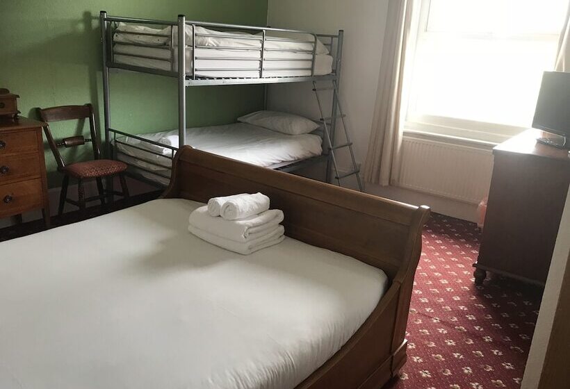 ペンション The Jolly Sailor