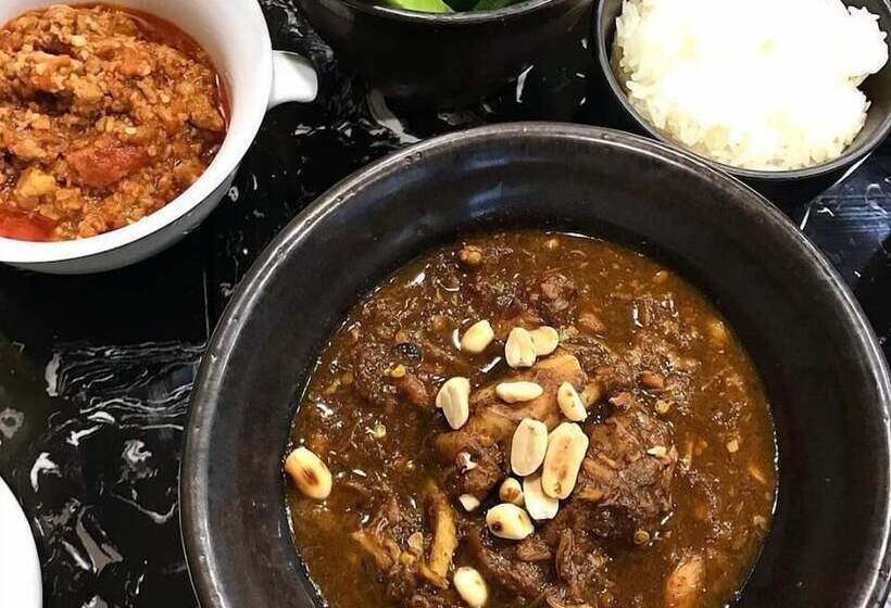 ペンション Unebahn Lanna