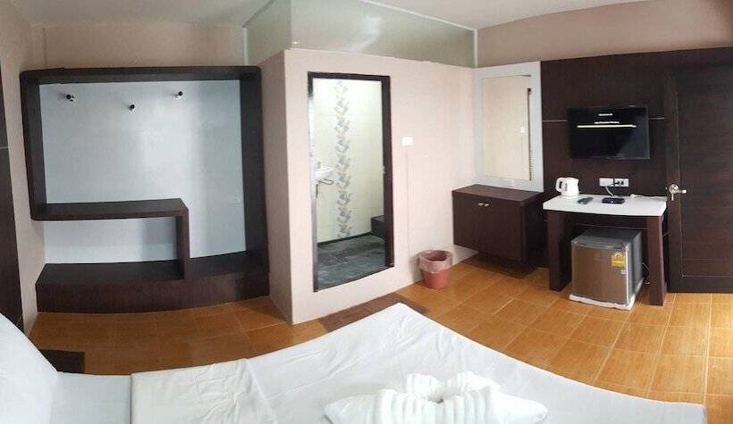 ペンション Unebahn Lanna