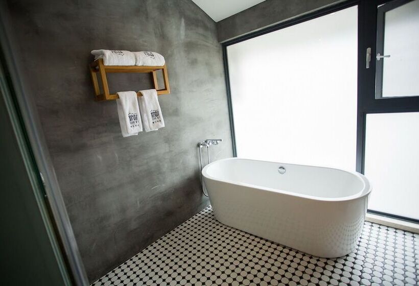 ペンション Wu Wei Qi Ju Lin Xi Villa Inn