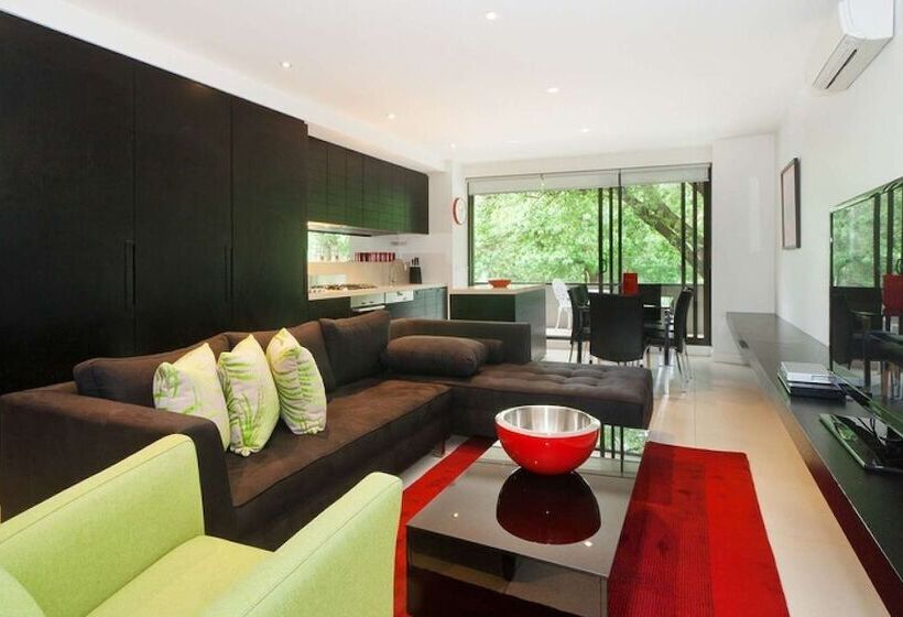 Smart Modern St Kilda