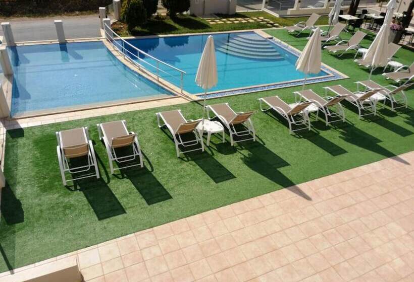 فندق Carisa Maleme