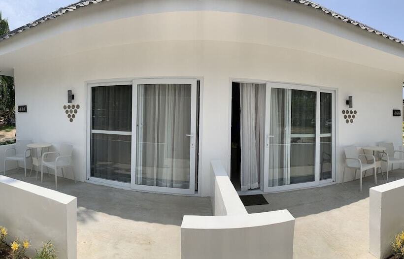 酒店 Cebu R Resort Tabuelan