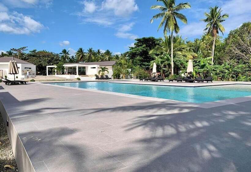 酒店 Cebu R Resort Tabuelan