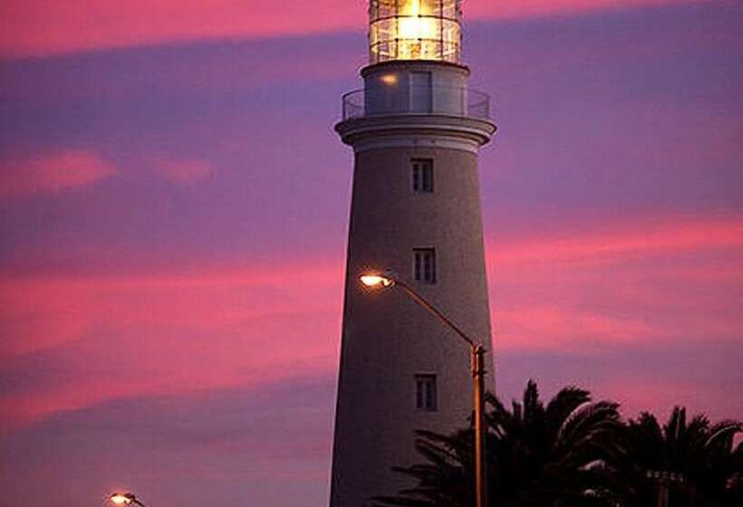 هتل Del Faro Punta Del Este