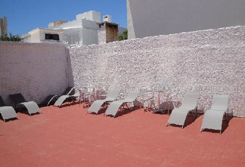 هتل Del Faro Punta Del Este